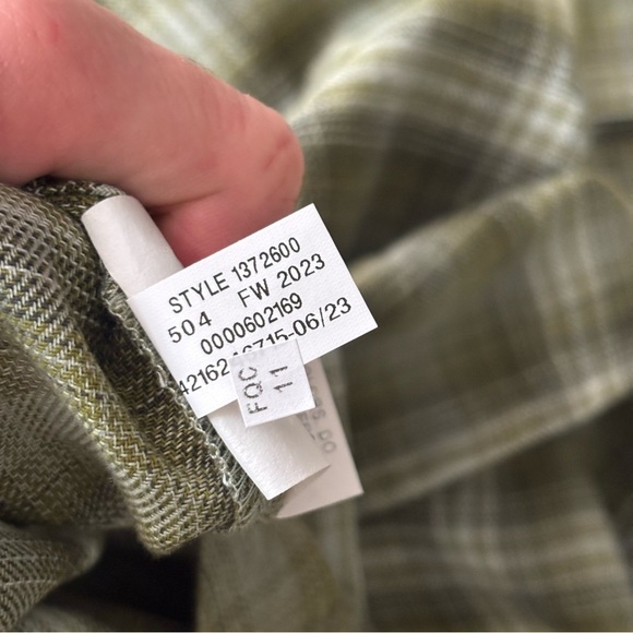 Under Armour Men's Tradesman Flex Flannel Button Down Size Medium New Green - Picture 9 of 9